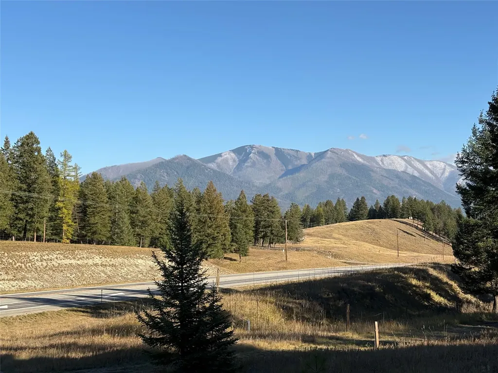 Nhn (Lot 1b) Badger Trail Eureka MT 59917