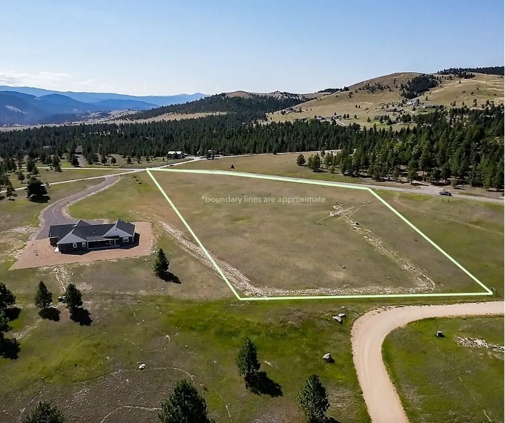 136 South Hills Road Clancy MT 59634