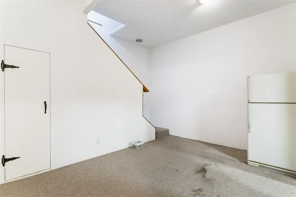 16 Friendspring Road Whitehall MT 59759