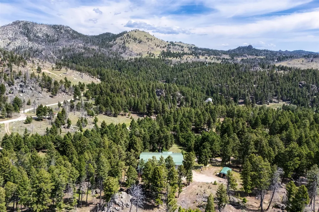 16 Friendspring Road Whitehall MT 59759