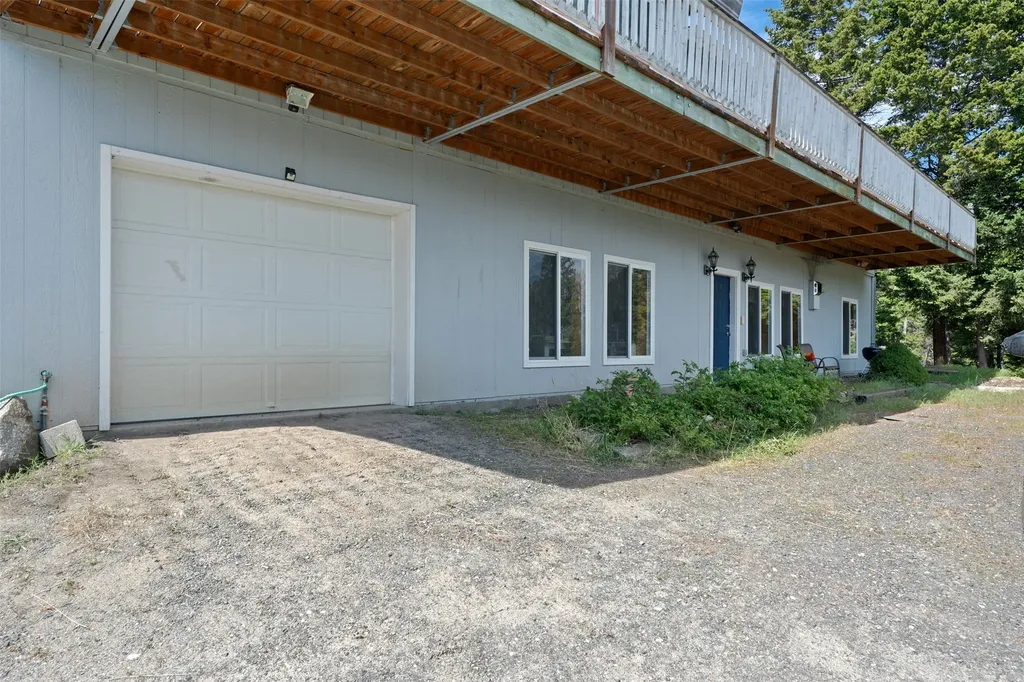 16 Friendspring Road Whitehall MT 59759