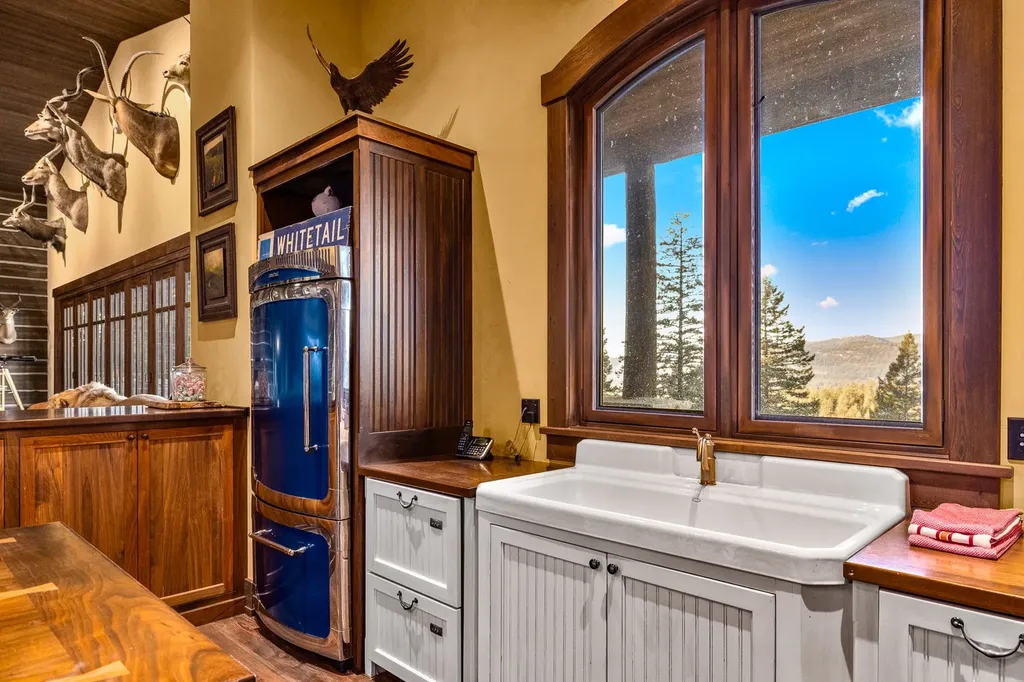 550 Antler Ridge Road Whitefish MT 59937