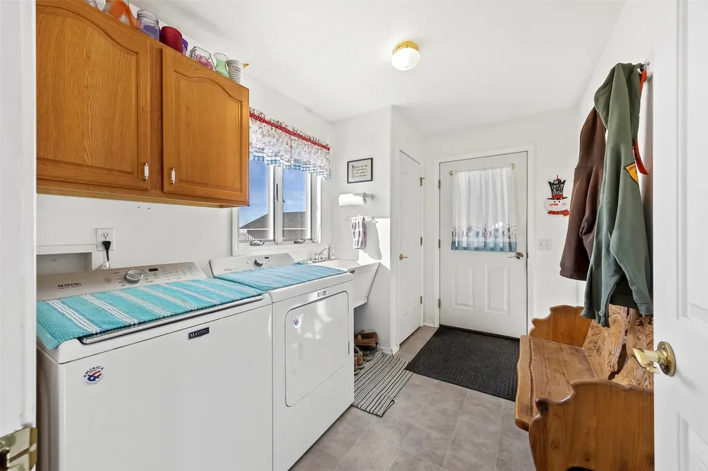 120 & 126 Kearney Lane Sheridan MT 59749