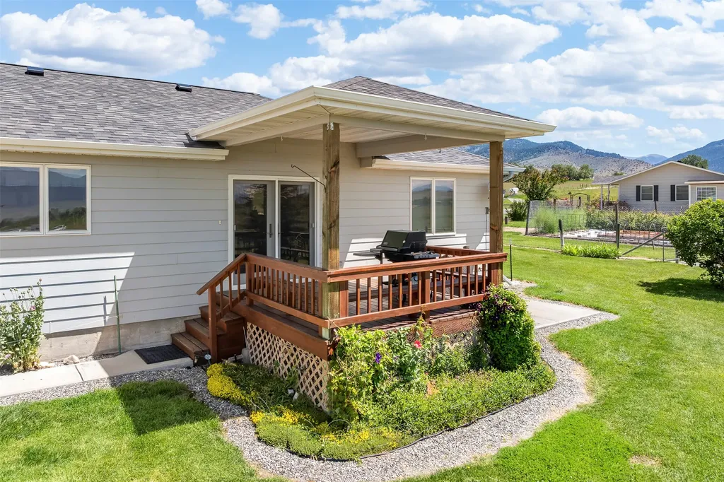 120 & 126 Kearney Lane Sheridan MT 59749