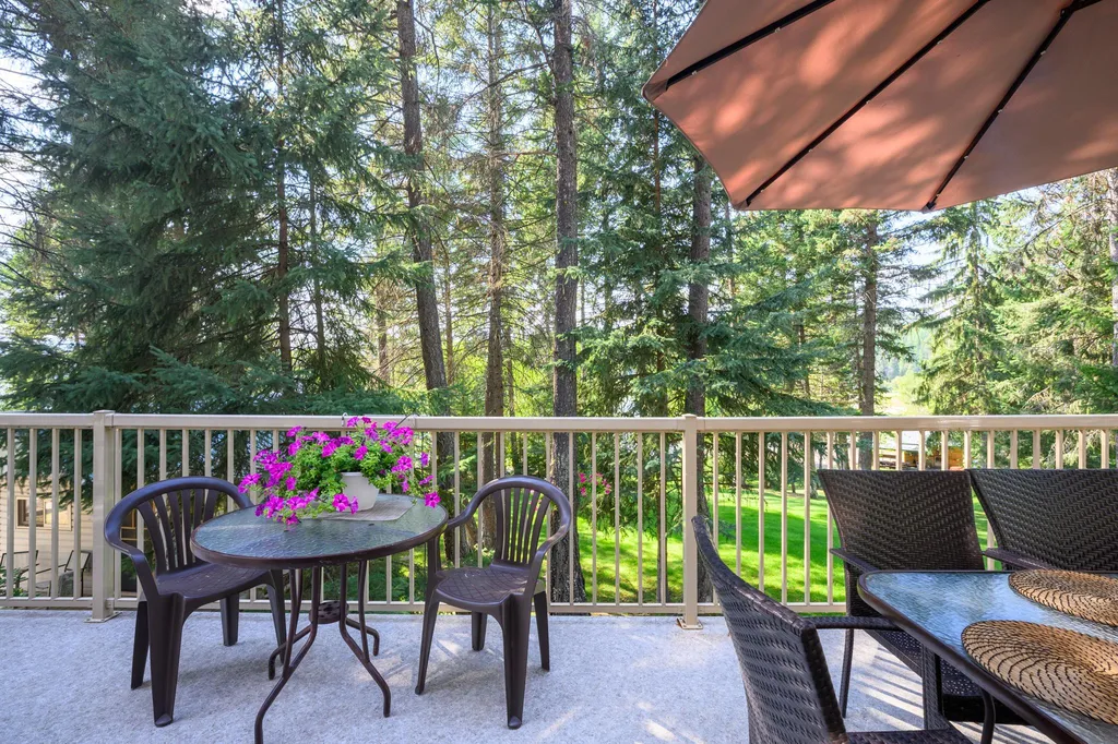 199 Glen View Drive Eureka MT 59917