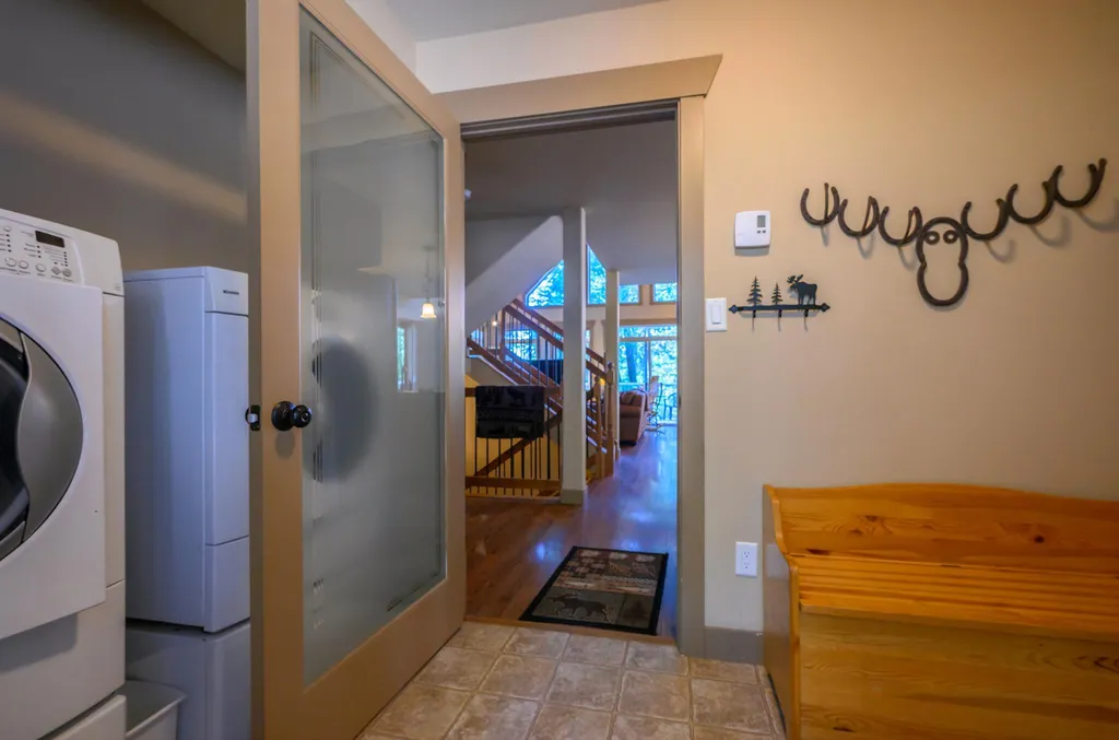 199 Glen View Drive Eureka MT 59917