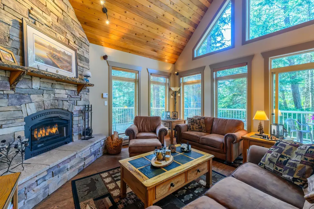 199 Glen View Drive Eureka MT 59917