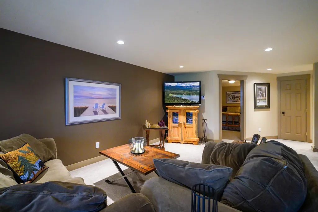 199 Glen View Drive Eureka MT 59917