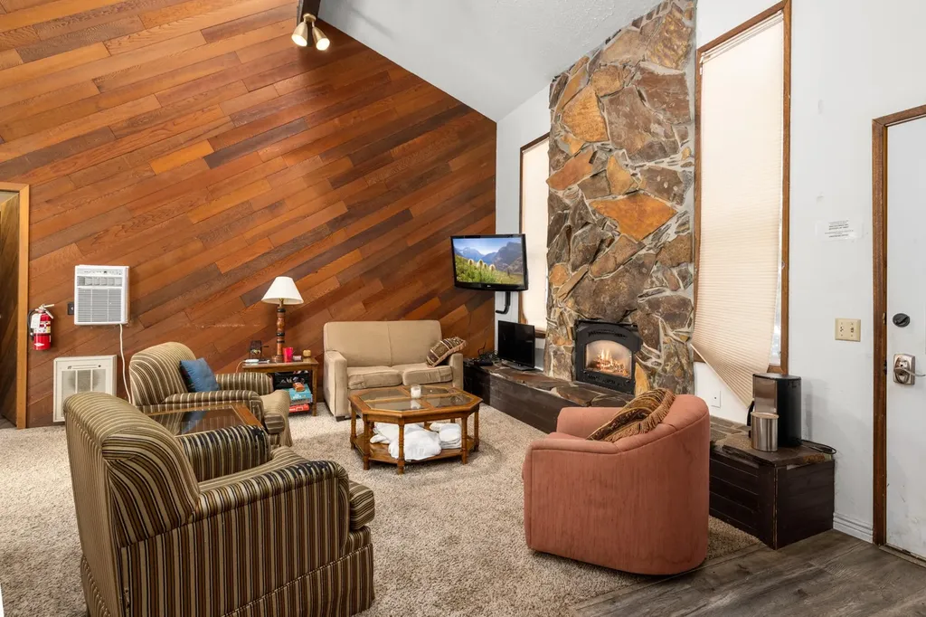 1004 Colorado Avenue Whitefish MT 59937