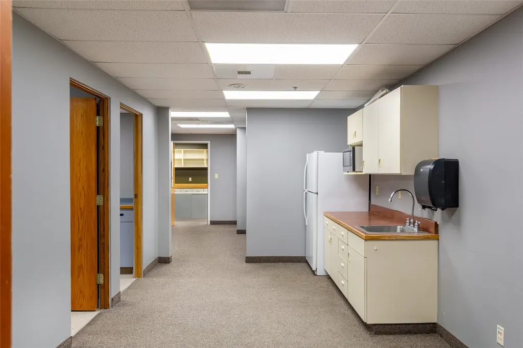 2525 Colonial Drive Helena MT 59601