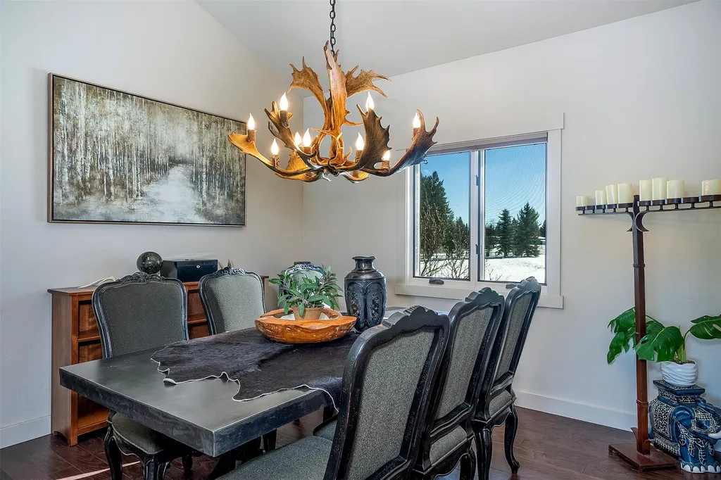 1398 Waters Edge Way Columbia Falls MT 59912