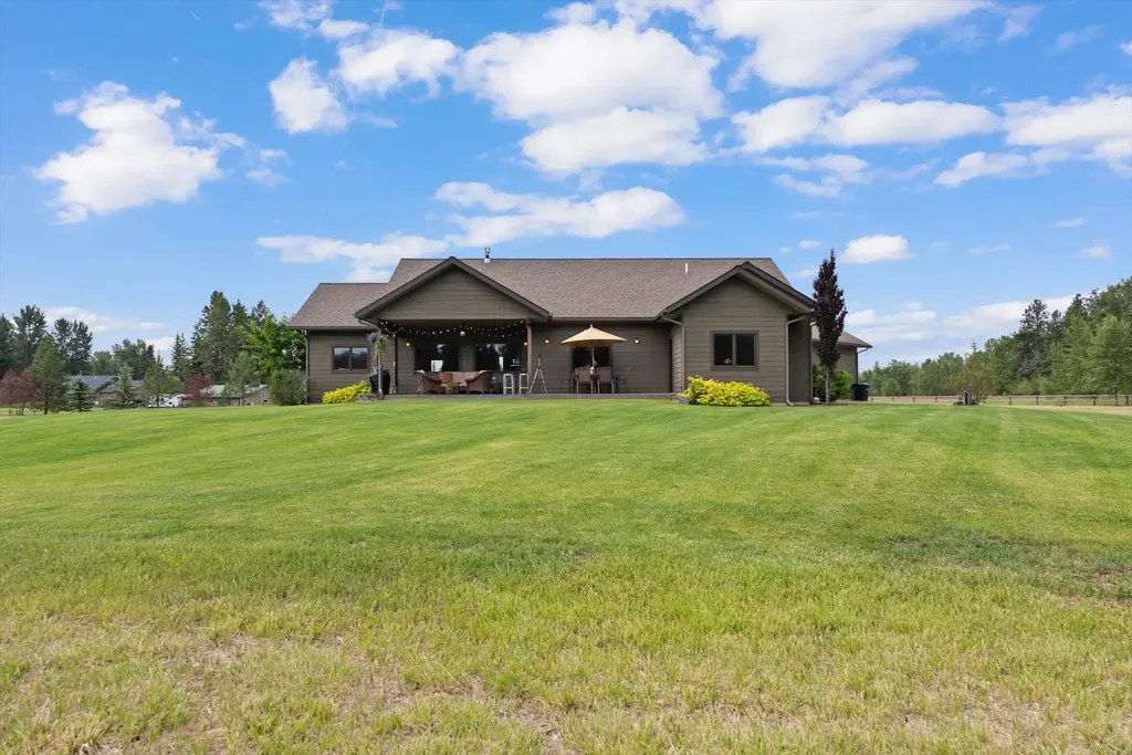1398 Waters Edge Way Columbia Falls MT 59912
