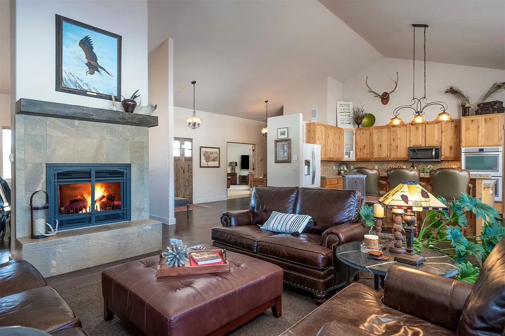 1398 Waters Edge Way Columbia Falls MT 59912