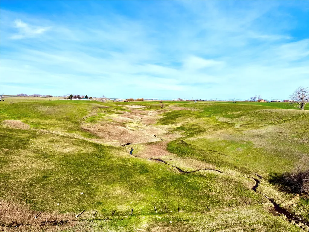 1481 Countyline Road Vaughn MT 59487