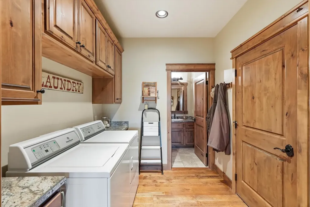 2074 Desperado Trail Corvallis MT 59828