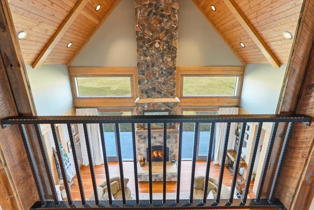 2074 Desperado Trail Corvallis MT 59828