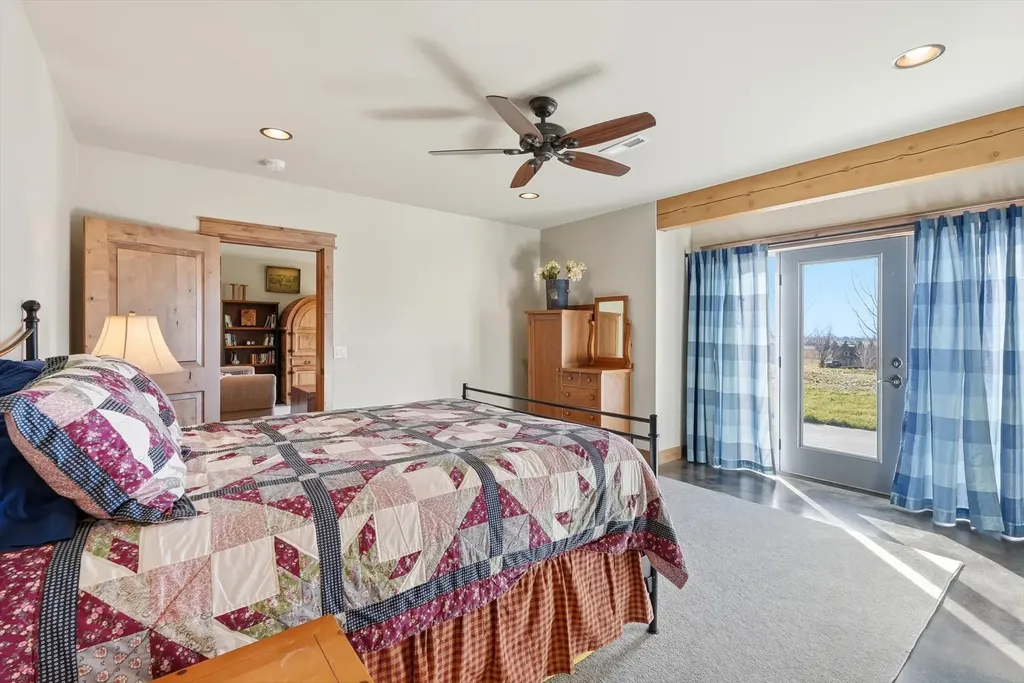 2074 Desperado Trail Corvallis MT 59828