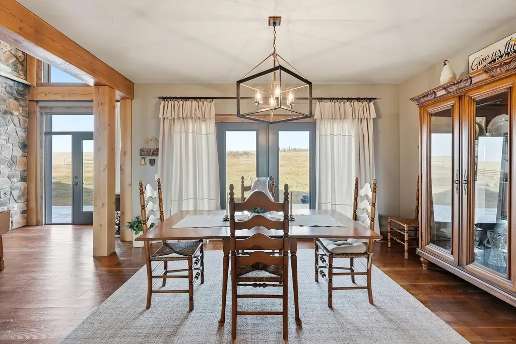 2074 Desperado Trail Corvallis MT 59828