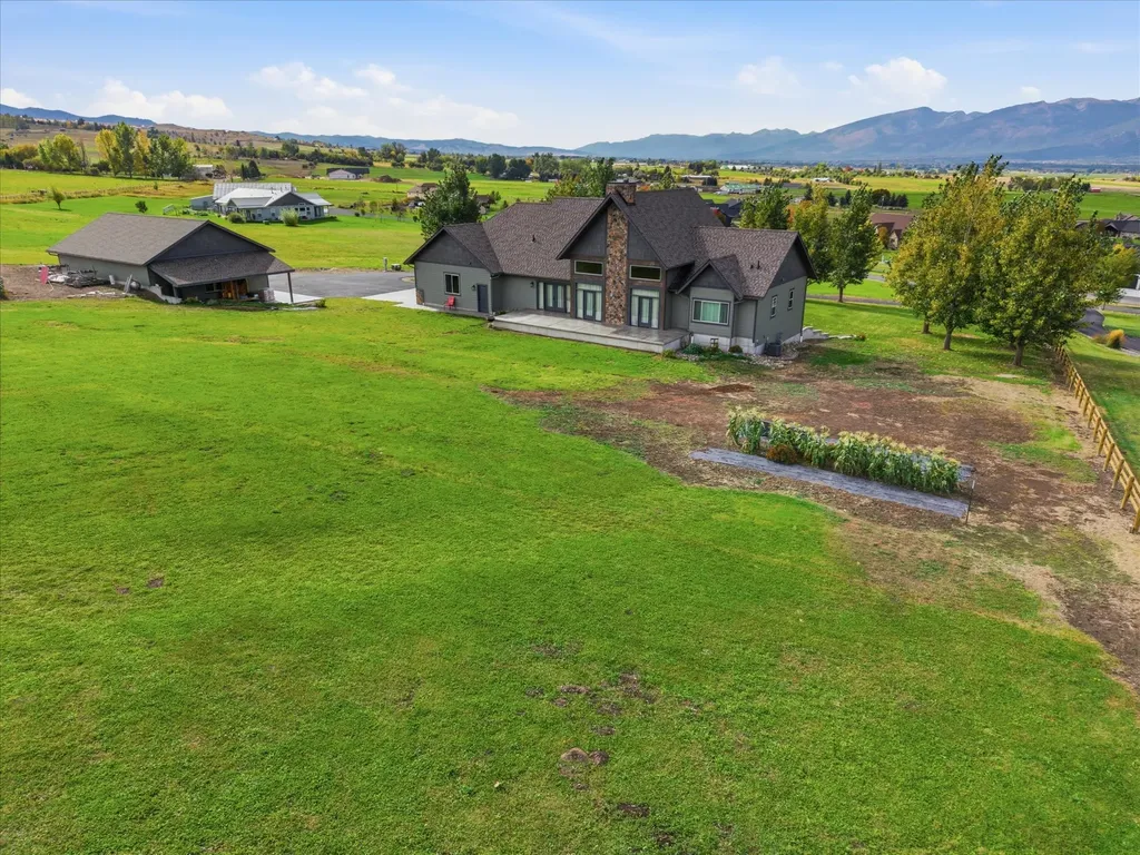 2074 Desperado Trail Corvallis MT 59828