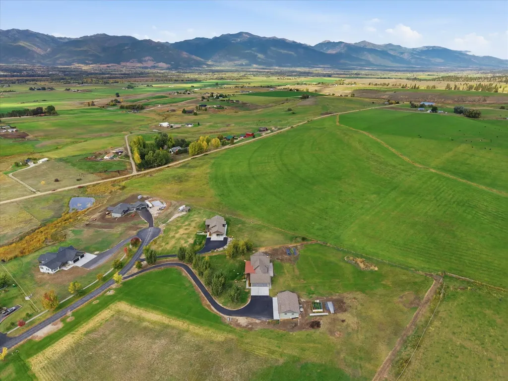 2074 Desperado Trail Corvallis MT 59828