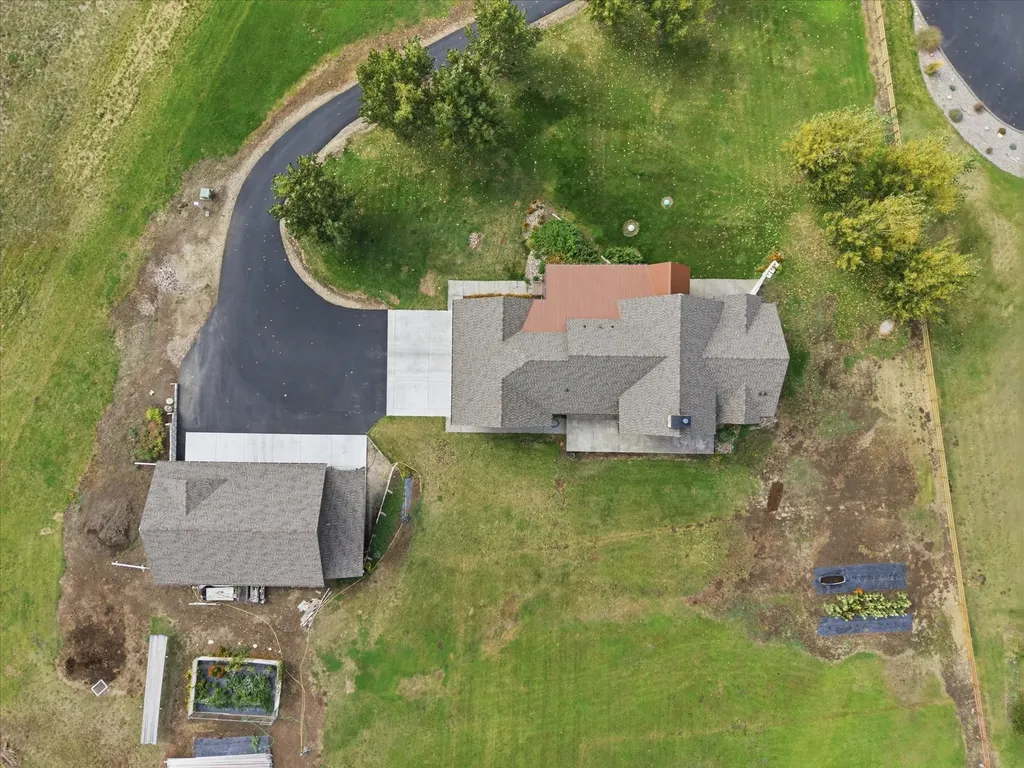 2074 Desperado Trail Corvallis MT 59828