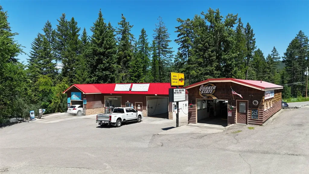 8539 Mount Highway 35 Bigfork MT 59911