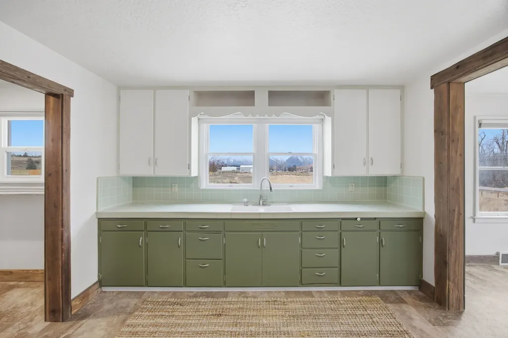 621 Skalkaho Highway Hamilton MT 59840