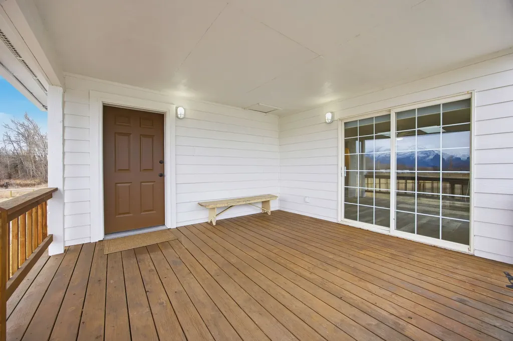 621 Skalkaho Highway Hamilton MT 59840