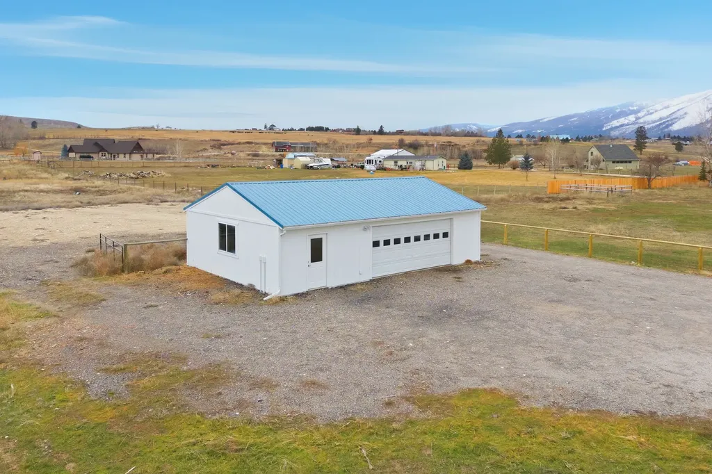 621 Skalkaho Highway Hamilton MT 59840