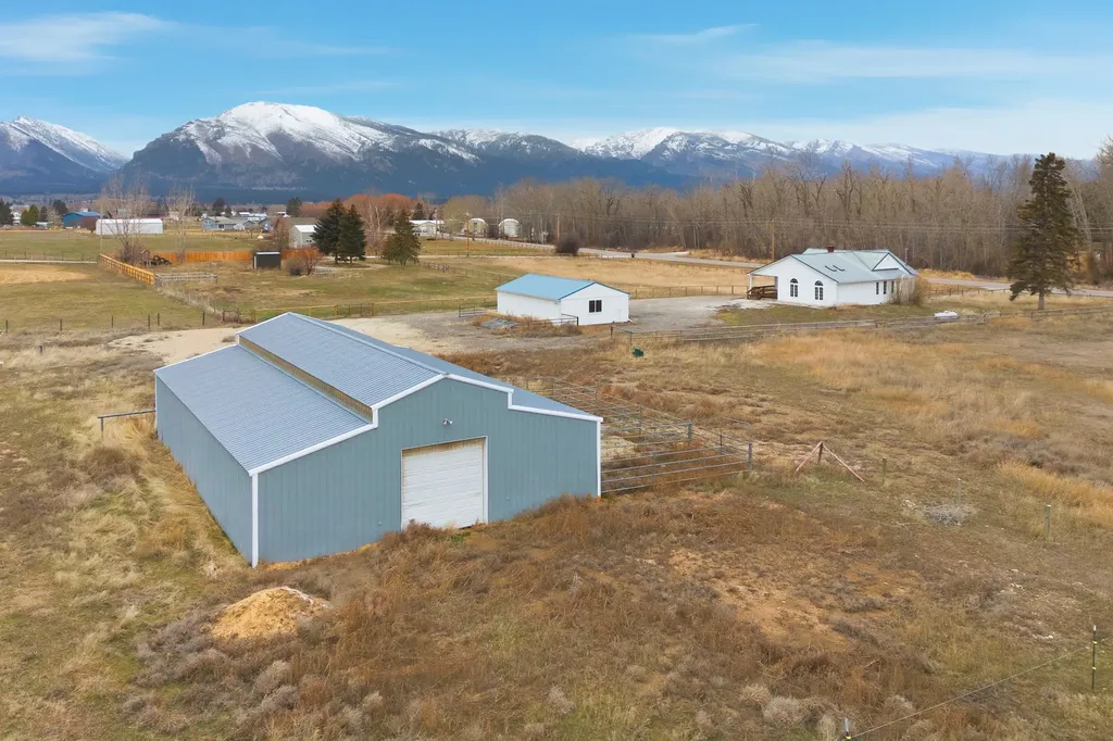 621 Skalkaho Highway Hamilton MT 59840