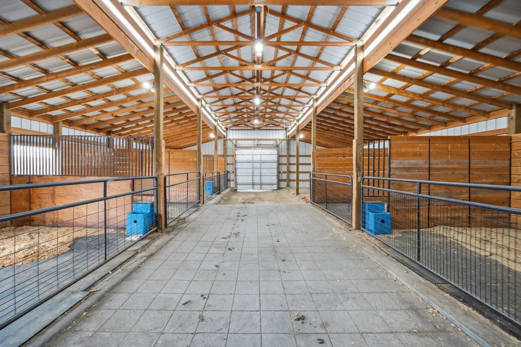 621 Skalkaho Highway Hamilton MT 59840