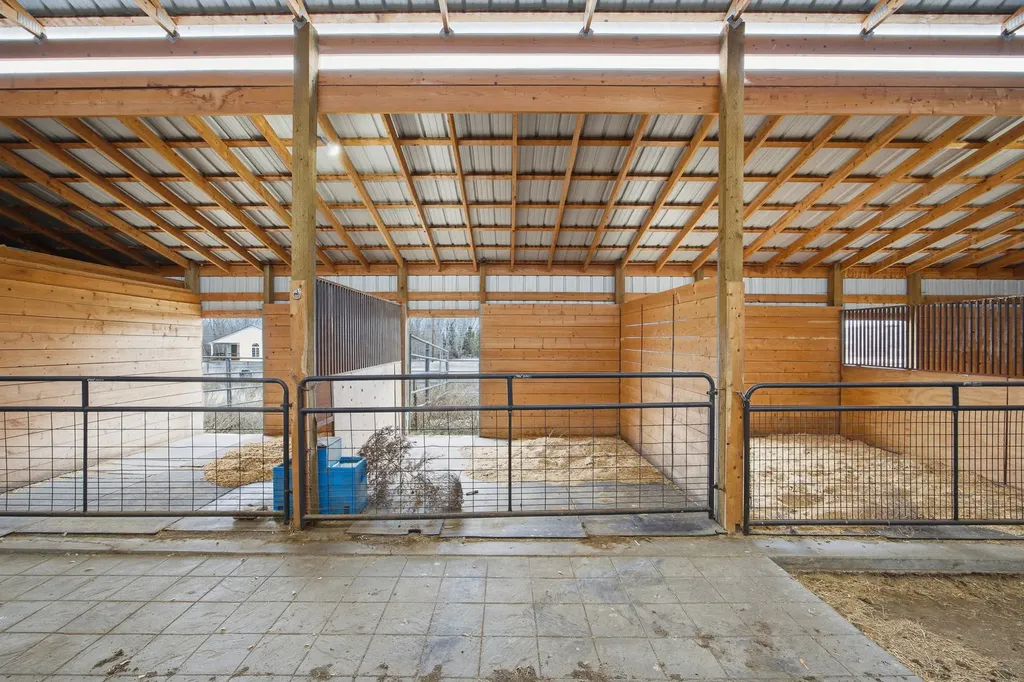 621 Skalkaho Highway Hamilton MT 59840
