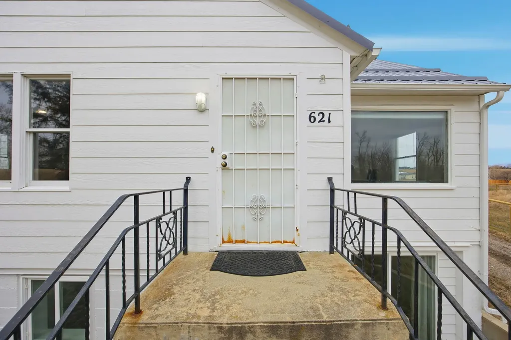 621 Skalkaho Highway Hamilton MT 59840