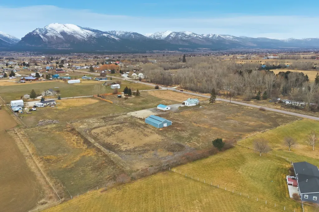 621 Skalkaho Highway Hamilton MT 59840