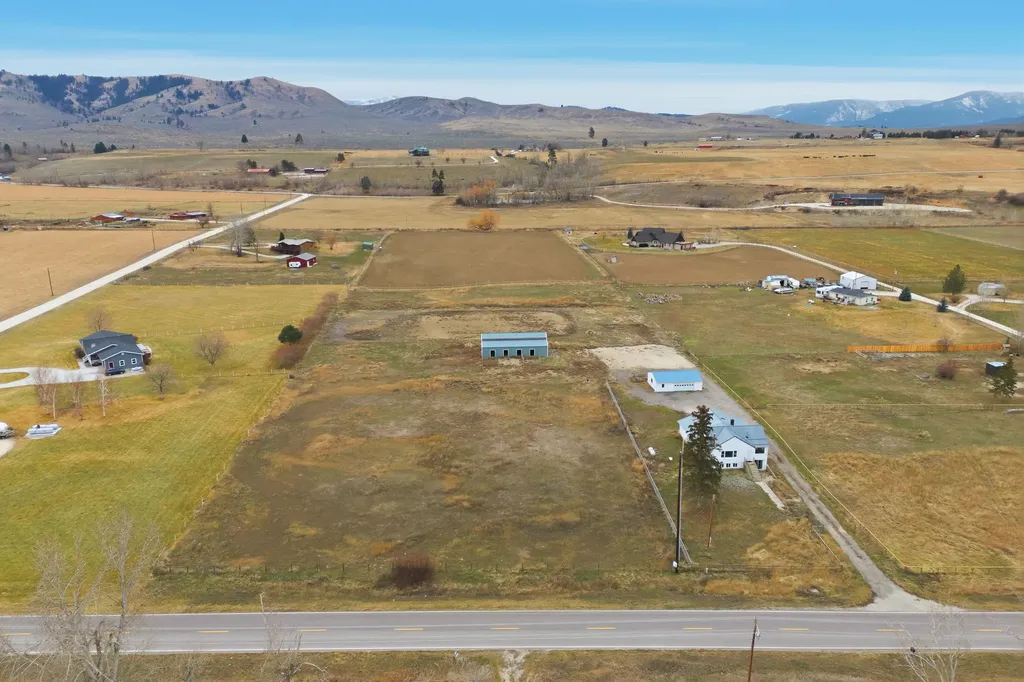 621 Skalkaho Highway Hamilton MT 59840