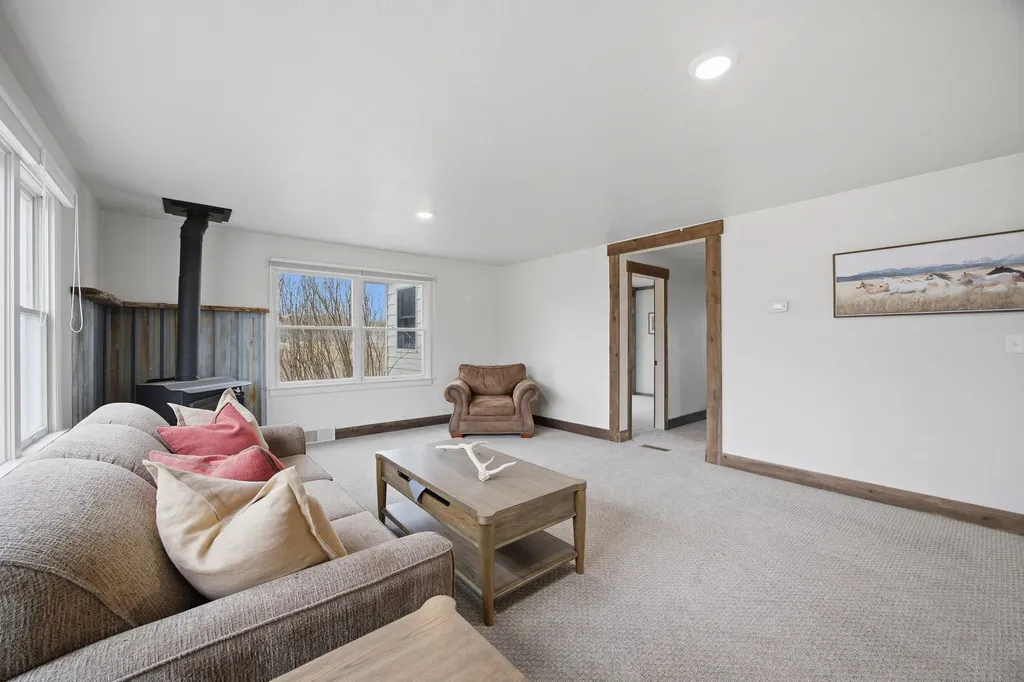 621 Skalkaho Highway Hamilton MT 59840