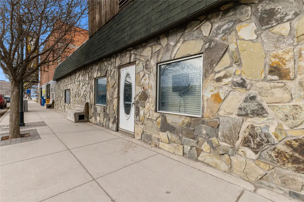 305 Broadway Street Townsend MT 59644