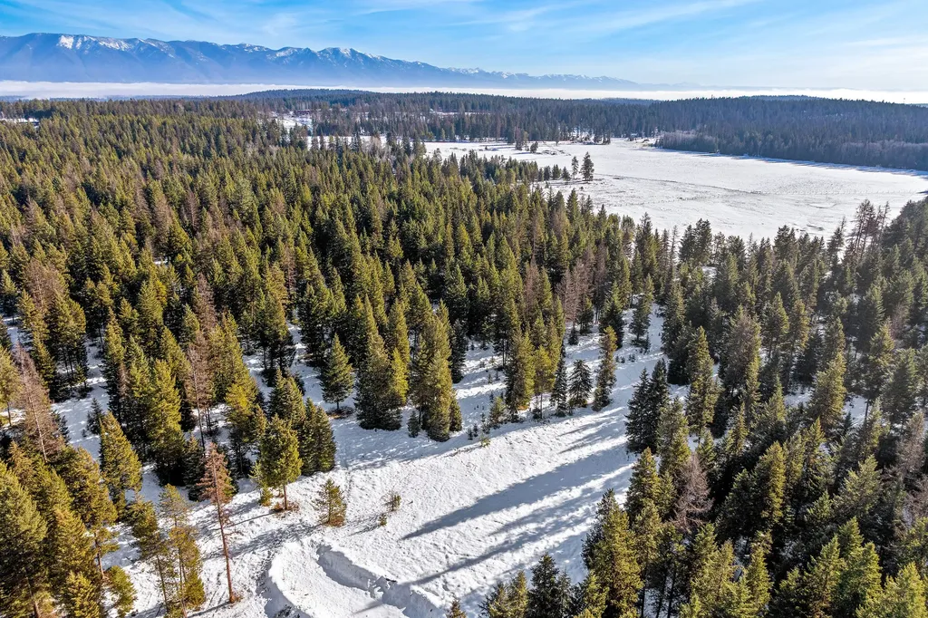 1673 Whitefish Hills Drive Whitefish MT 59937