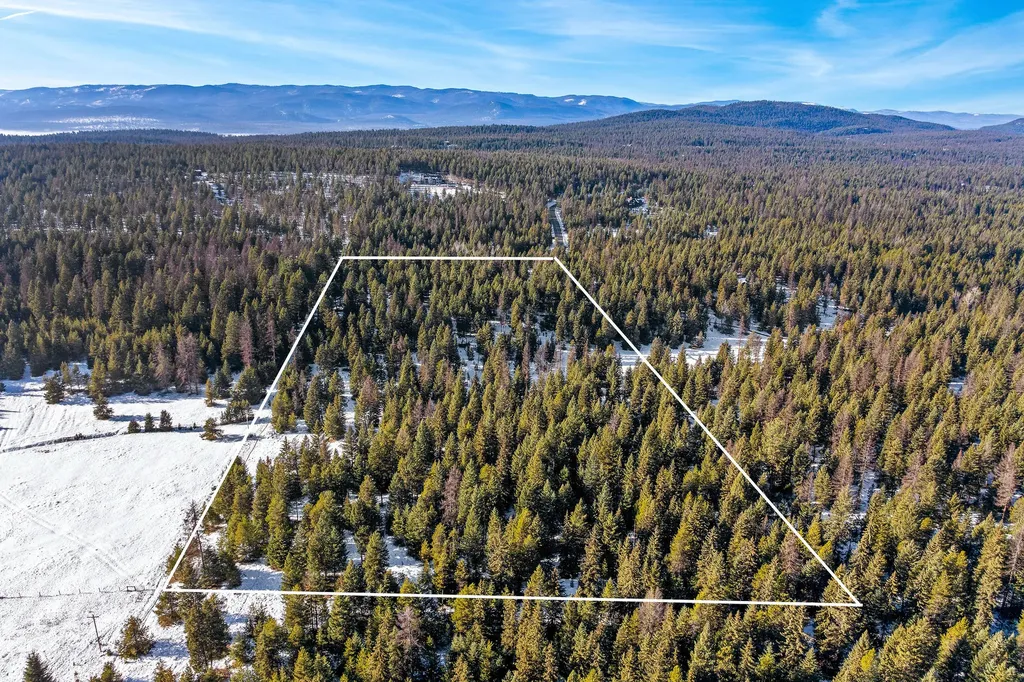 1673 Whitefish Hills Drive Whitefish MT 59937