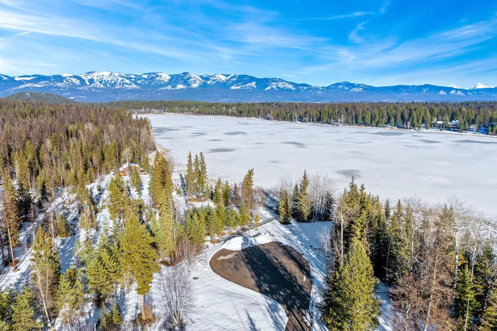 1673 Whitefish Hills Drive Whitefish MT 59937