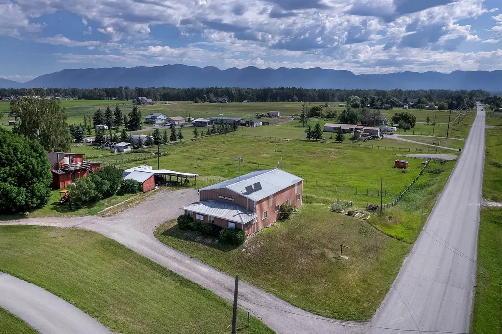 33 Lower Valley Road Kalispell MT 59901