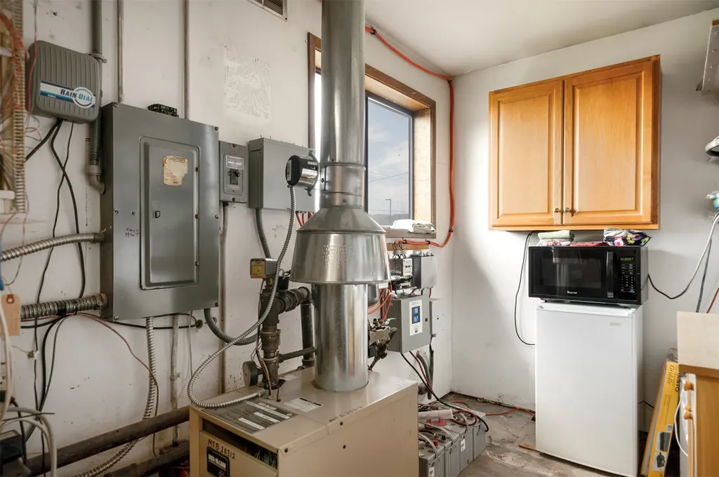 33 Lower Valley Road Kalispell MT 59901