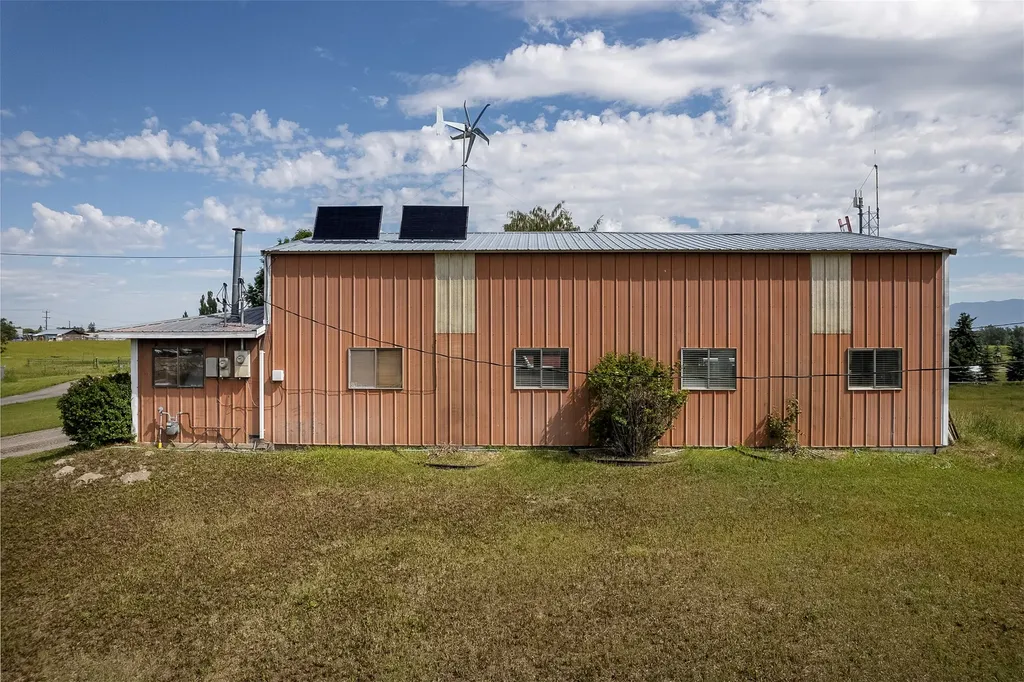 33 Lower Valley Road Kalispell MT 59901