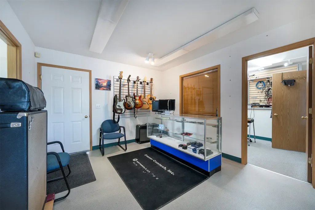 33 Lower Valley Road Kalispell MT 59901