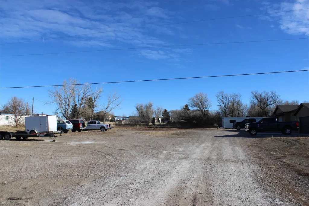 307 24th Street NW Great Falls MT 59404