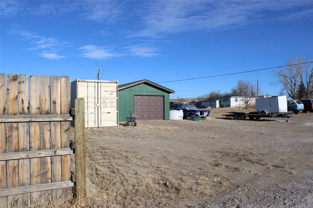 307 24th Street NW Great Falls MT 59404