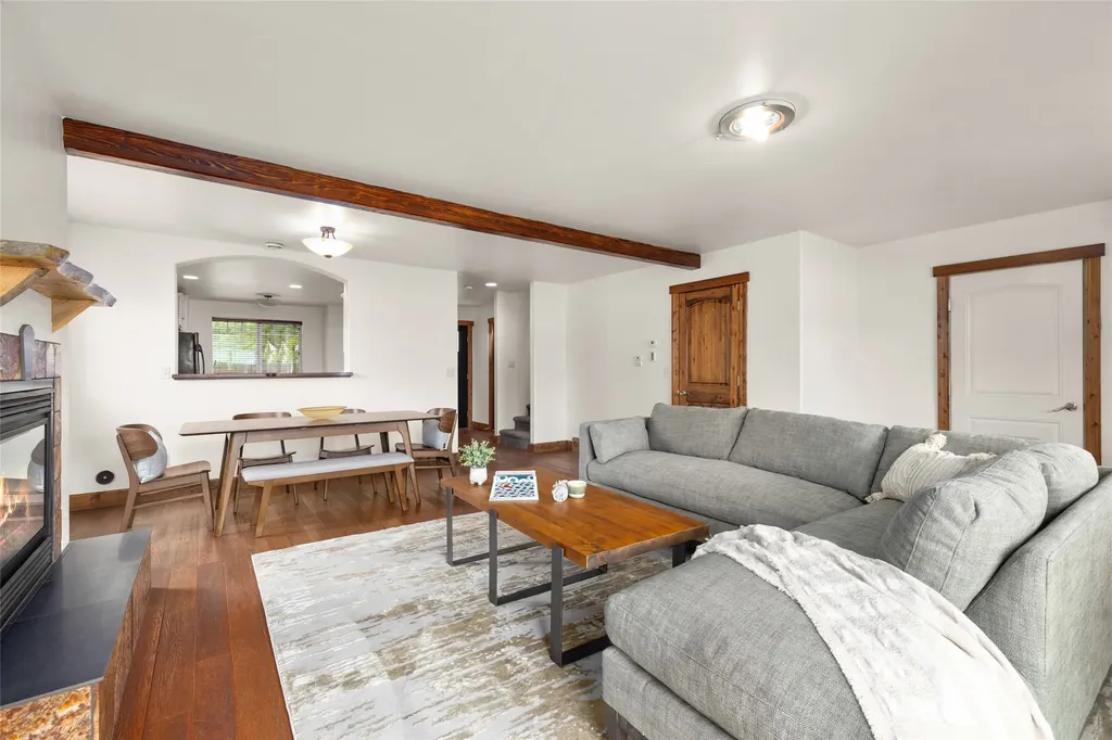 441/443 Karrow Avenue Whitefish MT 59937