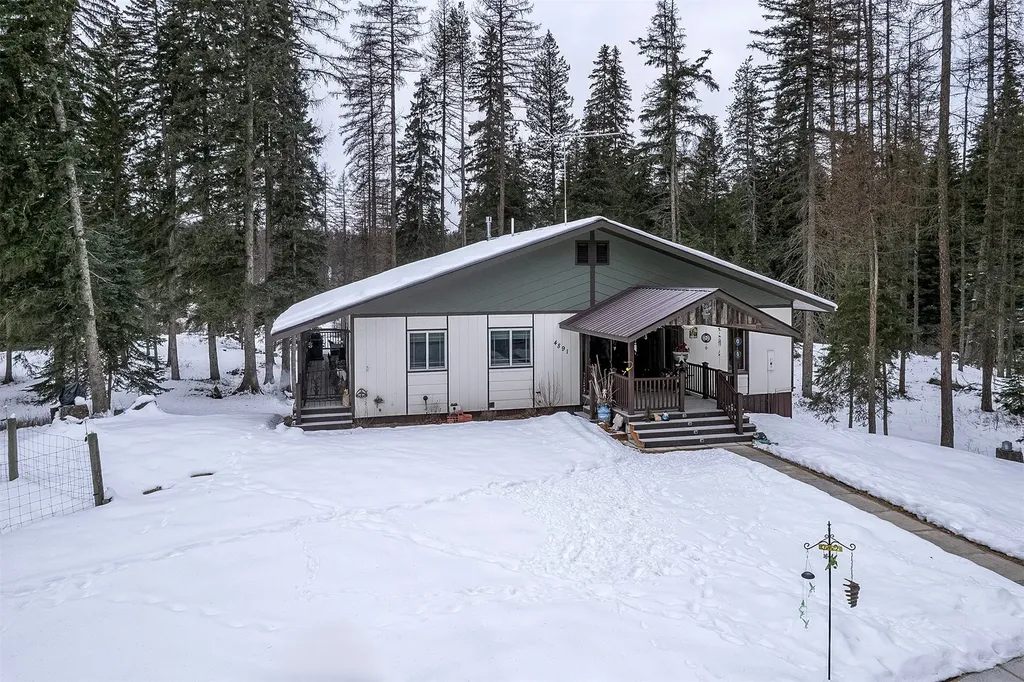 4891 & 4875 Us Highway 93 W Whitefish MT 59937