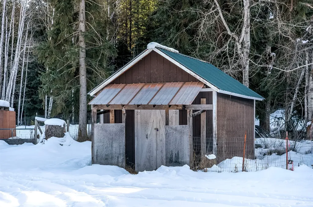 4891 & 4875 Us Highway 93 W Whitefish MT 59937
