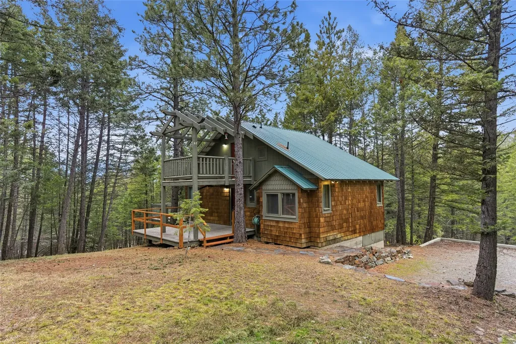 39 Park Lane Rexford MT 59930